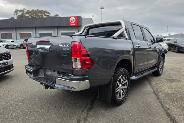 2019 Toyota HiLux  SR5 Dual Cab Ute Image 5