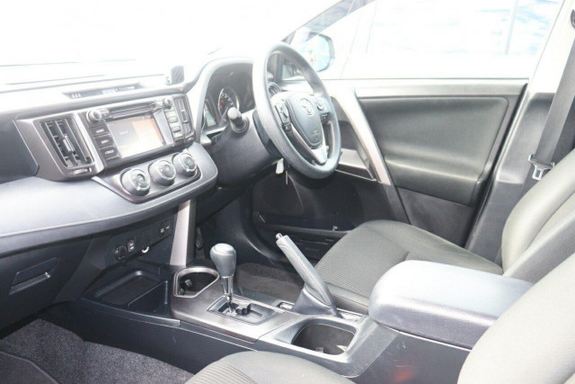 2018 Toyota RAV4 ZSA42R GX SUV Image 17