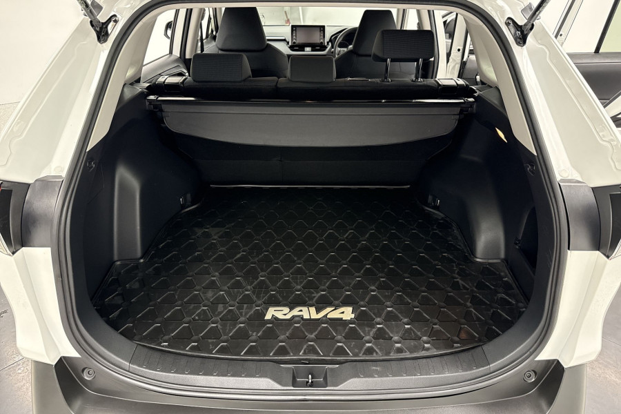 2020 Toyota RAV4 MXAA52R GX SUV Image 15