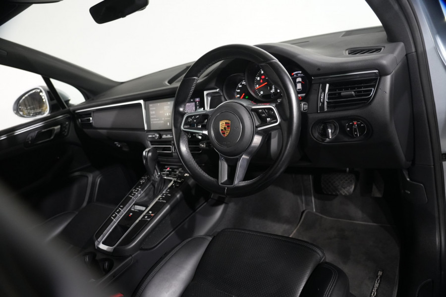 2021 Porsche Macan SUV