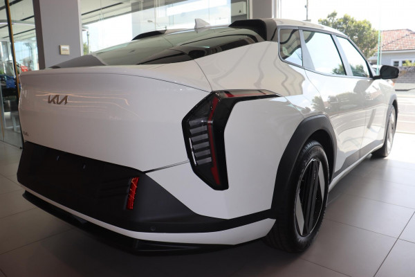 2025 MY26 Kia EV4  Air Standard Range Sedan Image 5