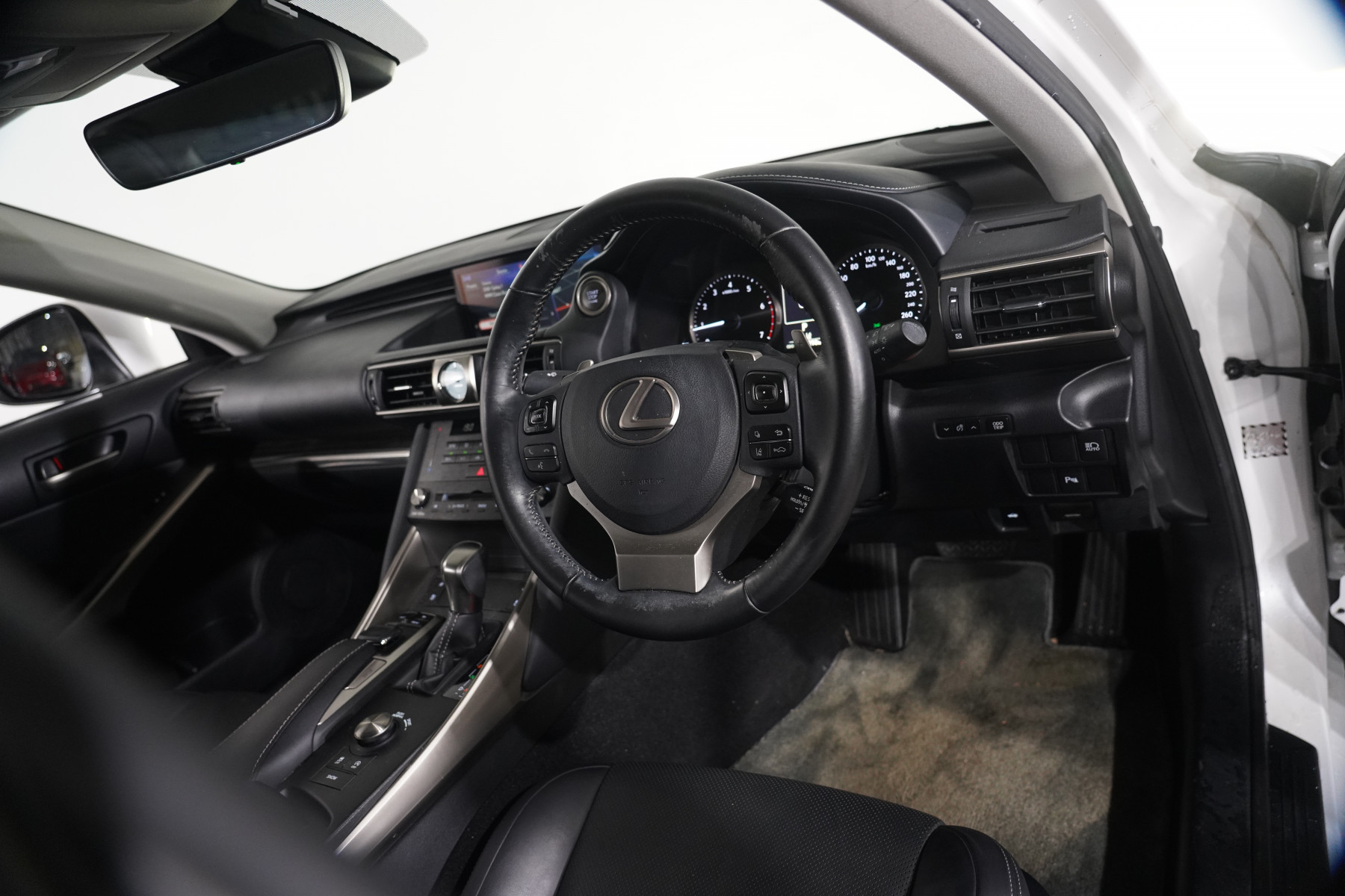 2019 Lexus Is300 Luxury Sedan Image 11