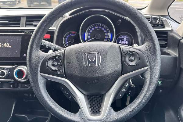 2015 Honda Jazz GF VTi Hatch Image 15
