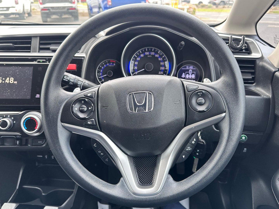 2015 Honda Jazz GF VTi Hatch Image 15