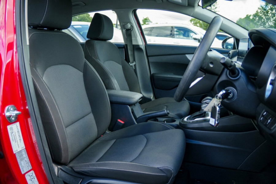 2024 Kia Cerato BD Sport Hatch Image 17
