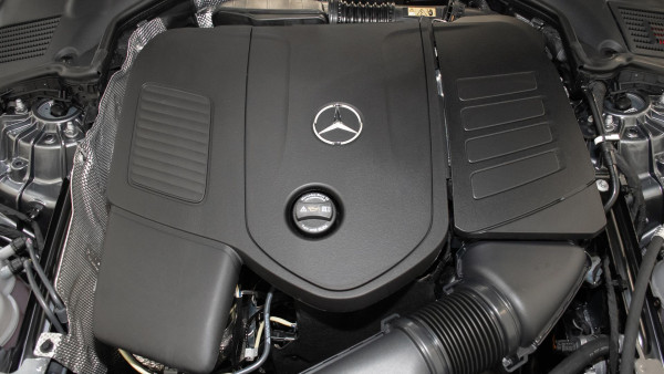 2026 Mercedes-Benz C-Class W206 C350 e Sedan image 23