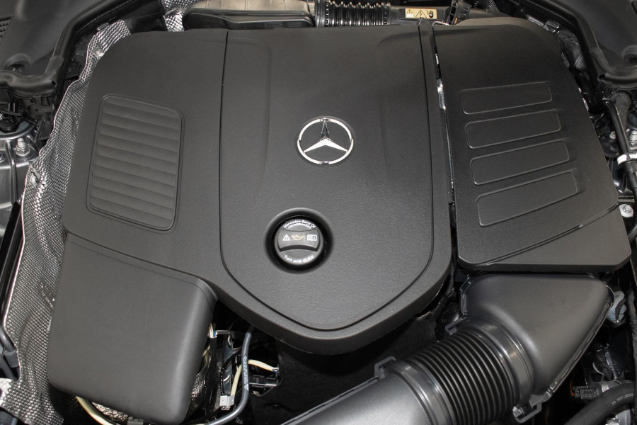 2026 Mercedes-Benz C-Class W206 C350 e Sedan