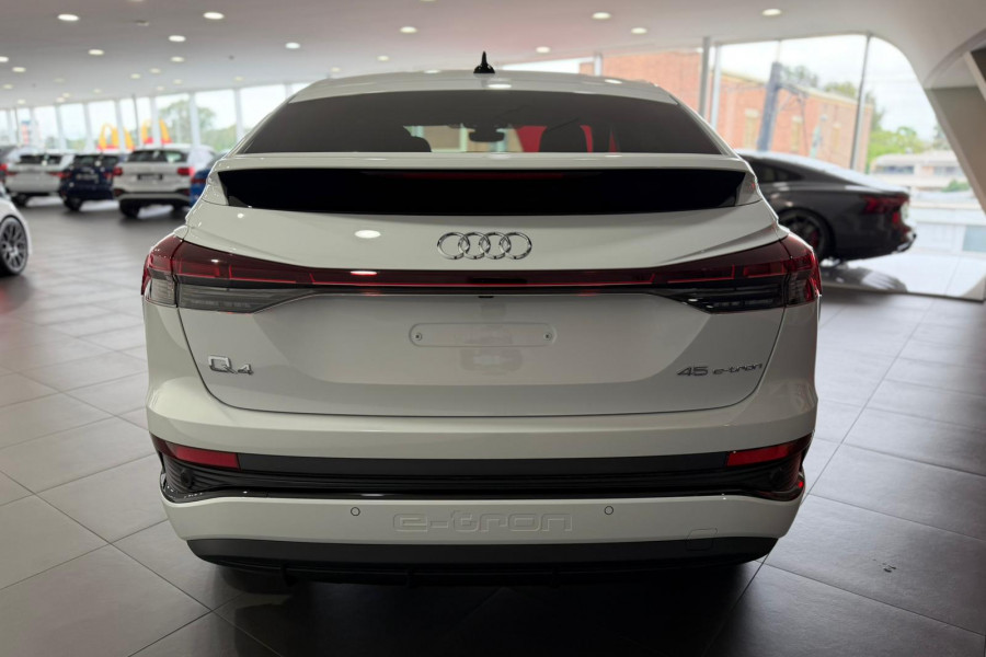 2025 Audi Q4 e-tron F4 45 SUV
