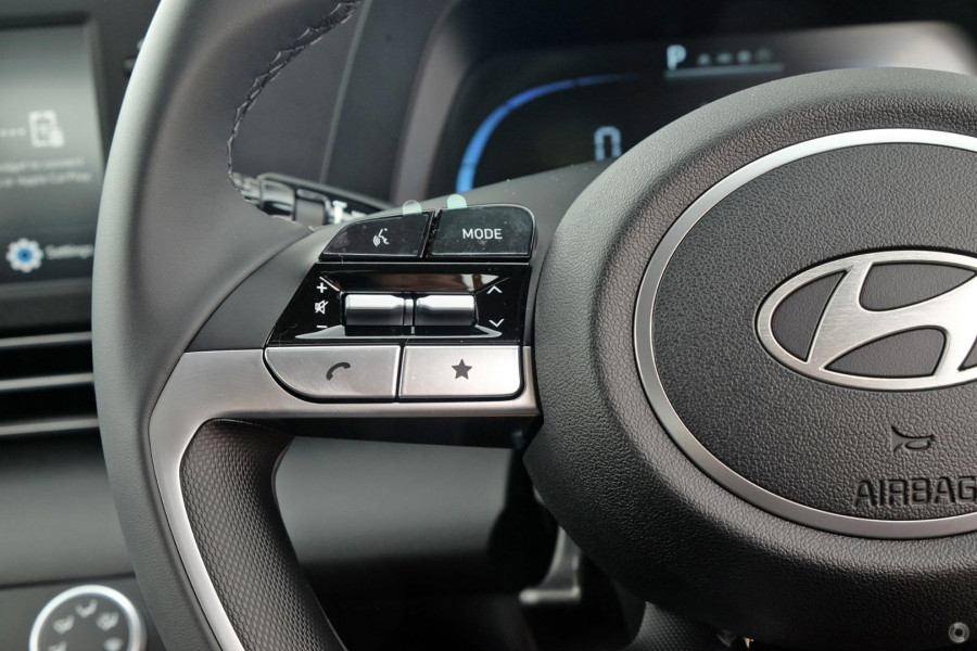 2025 Hyundai i30 CN7.V2  Sedan Image 14