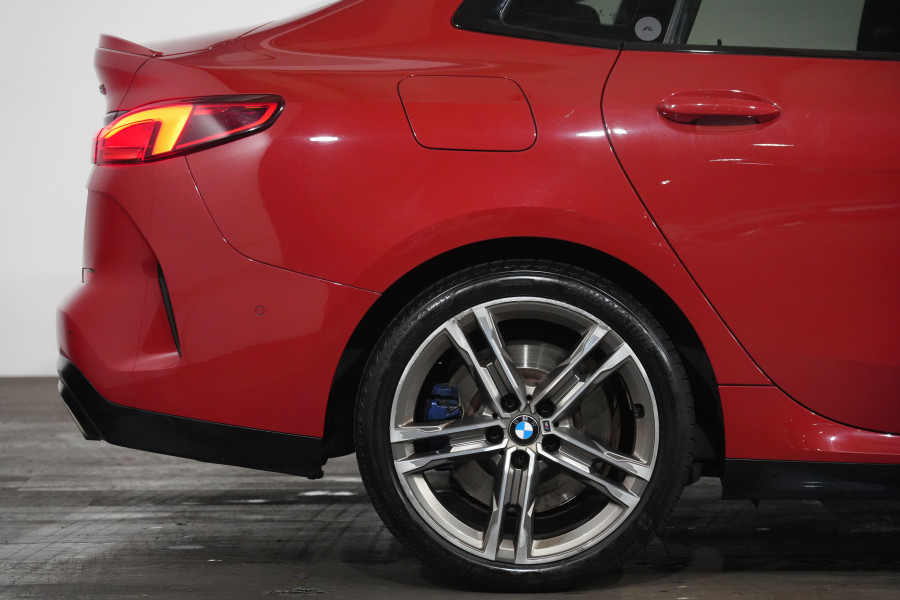 2021 BMW 2 Series M235i xDrive Coupe Image 6