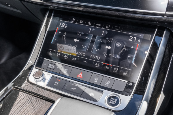 2026 Audi Q7 4M TDI 210kW S line SUV image 16