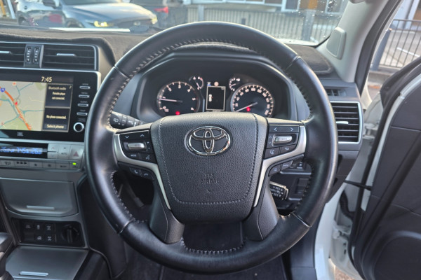 2020 Toyota LandCruiser Prado GDJ150R VX SUV Image 24