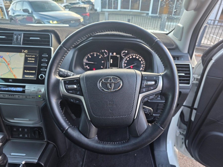 2020 Toyota LandCruiser Prado GDJ150R VX SUV Image 24
