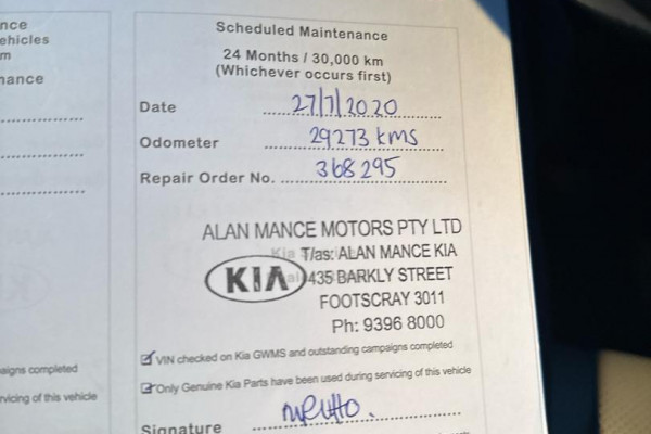 2017 MY18 Kia Carnival YP SLi Van Image 25
