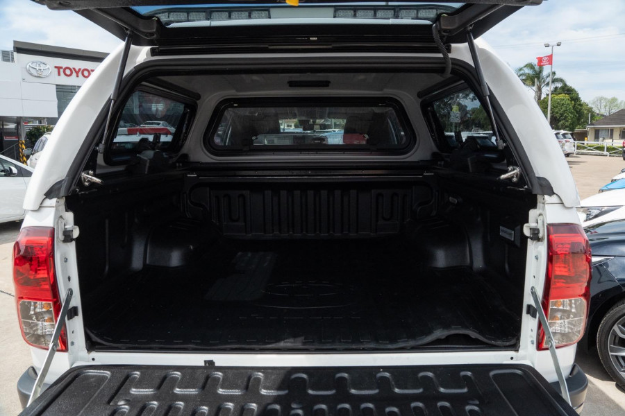 2023 Toyota HiLux GUN126R SR Cab Chassis Image 21