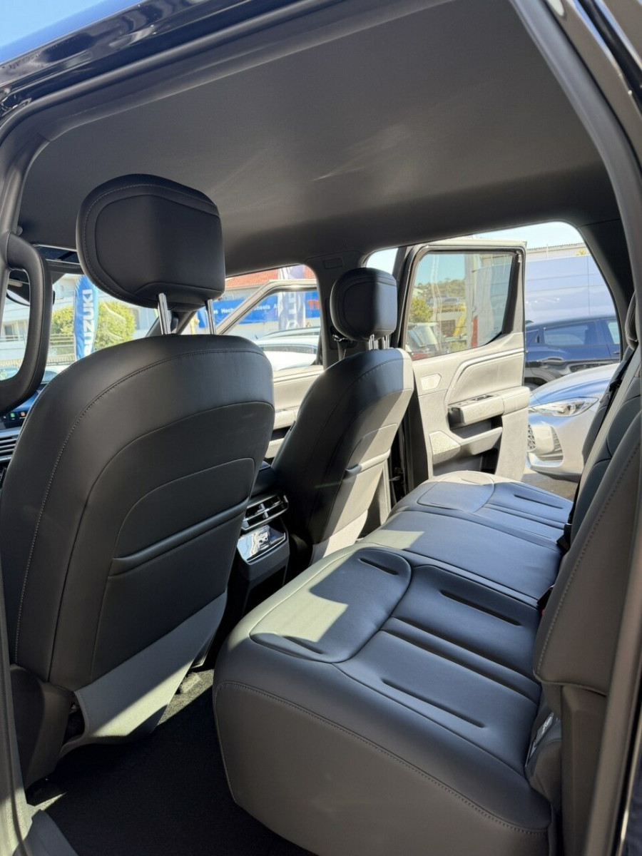 2026 MG U9 EKK1C Black Edition Ute Image 19