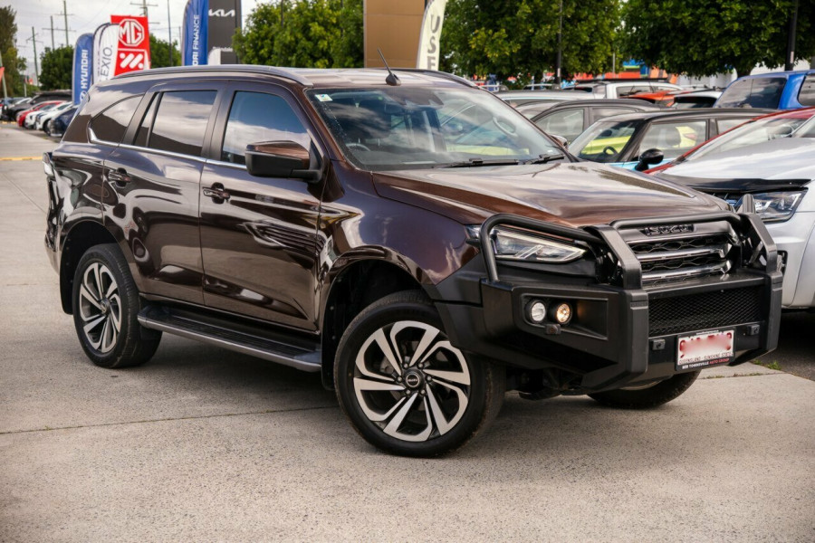 2022 MY23 Isuzu MU-X RJ LS-T SUV Image 1