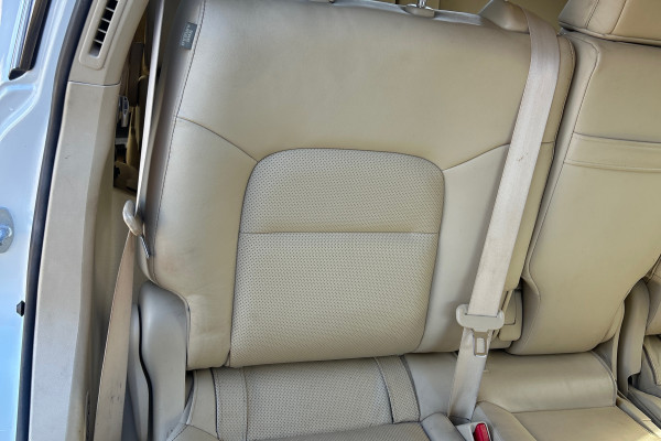 2016 Toyota LandCruiser VDJ200R Sahara SUV Image 13