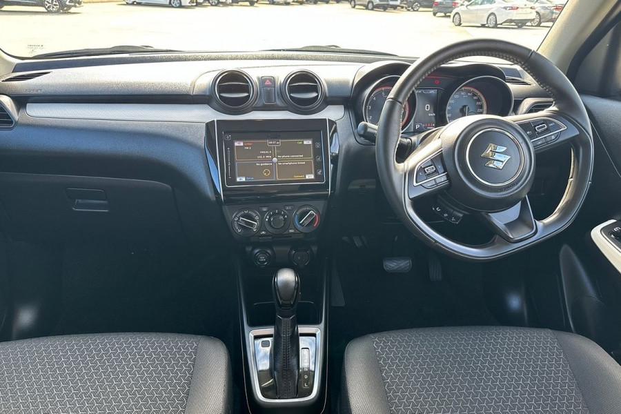2024 Suzuki Swift AZ Series II GL Plus Hatch Image 6