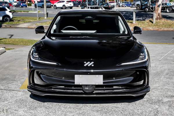 2026 MY25 MG IM5 P12L Performance Hatch Image 11