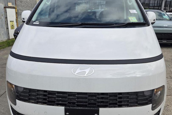 2026 MY27 Hyundai Staria Load US4.V4  Van Image 3