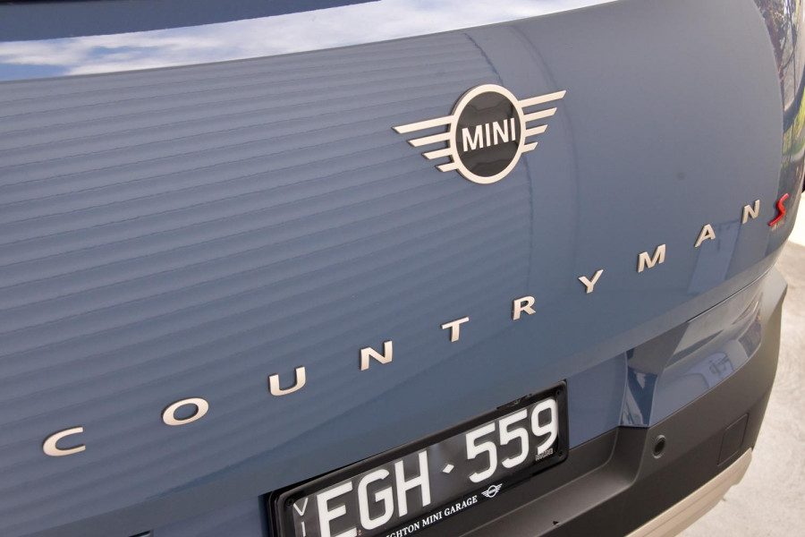 2026 MINI Countryman U25 S Favoured SUV