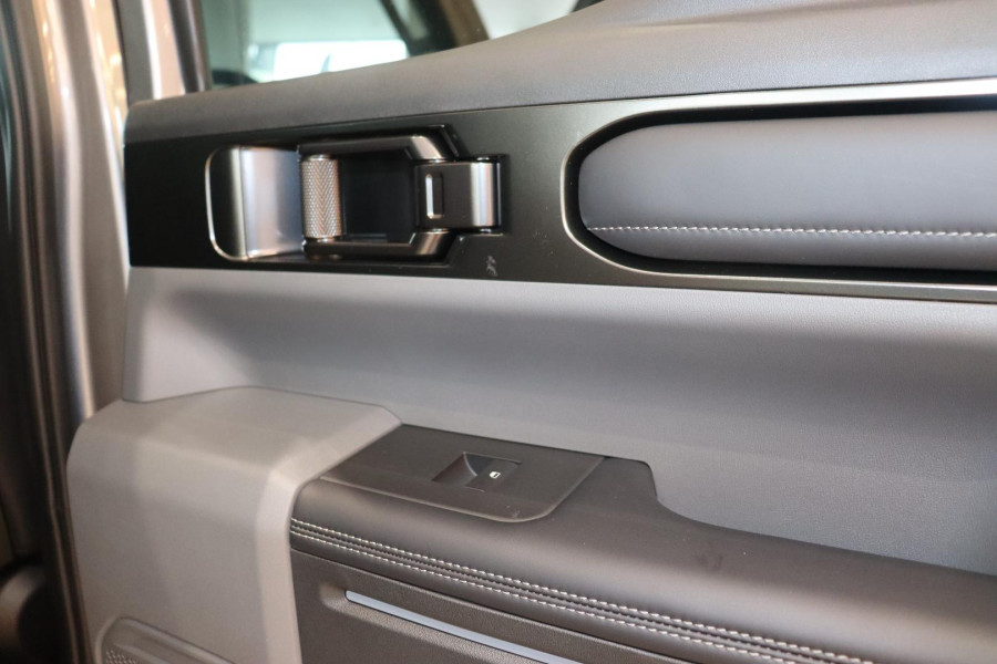 2025 MY26 Kia Tasman TK X-Line Ute Image 31