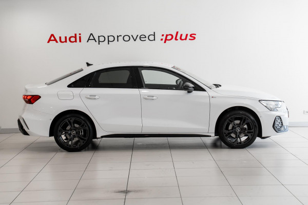2025 Audi A3 GY 35 TFSI S line Sedan image 3