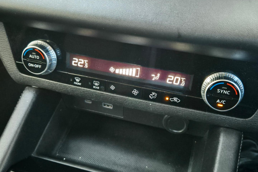 2021 MY22 Mitsubishi Outlander ZM ES SUV Image 28
