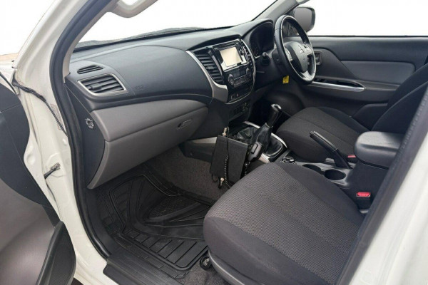 2015 MY16 Mitsubishi Triton MQ GLS Ute Image 18