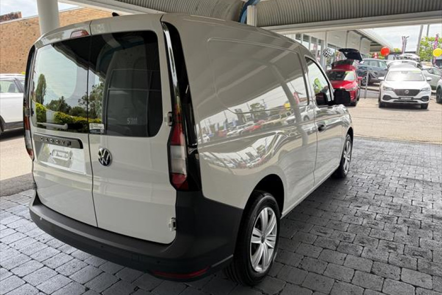 2024 Volkswagen Caddy 5 SWB Van Image 6