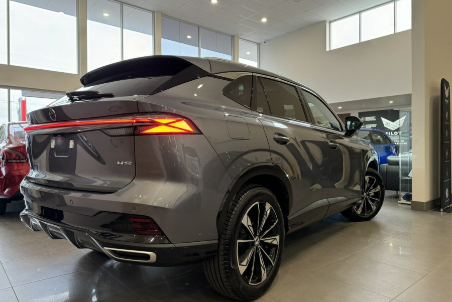 2024 MY25 MG HS AS33 Essence SUV Image 9