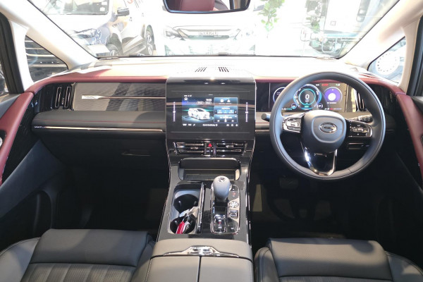 2026 GAC M8 PHEV  Premium People Mover Image 24