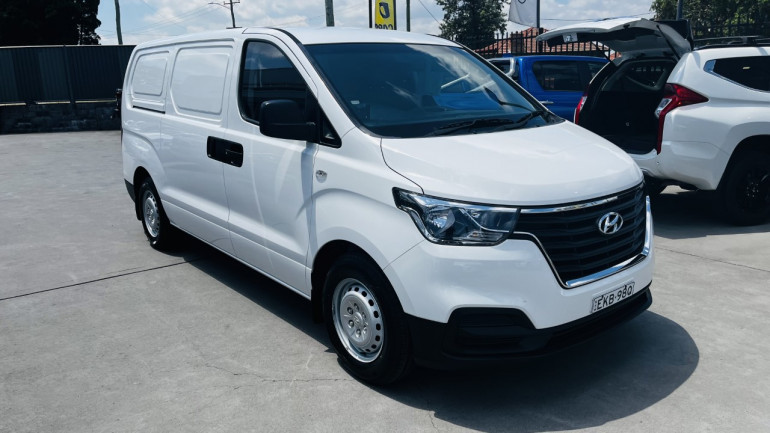 Hyundai iload 2019 store price