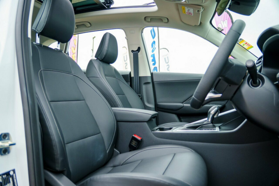 2026 MG ZS ZS32 Essence SUV Image 18