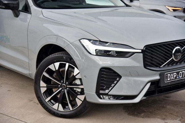 2025 MY26 Volvo XC60 UZ Ultra B5 Dark SUV Image 2