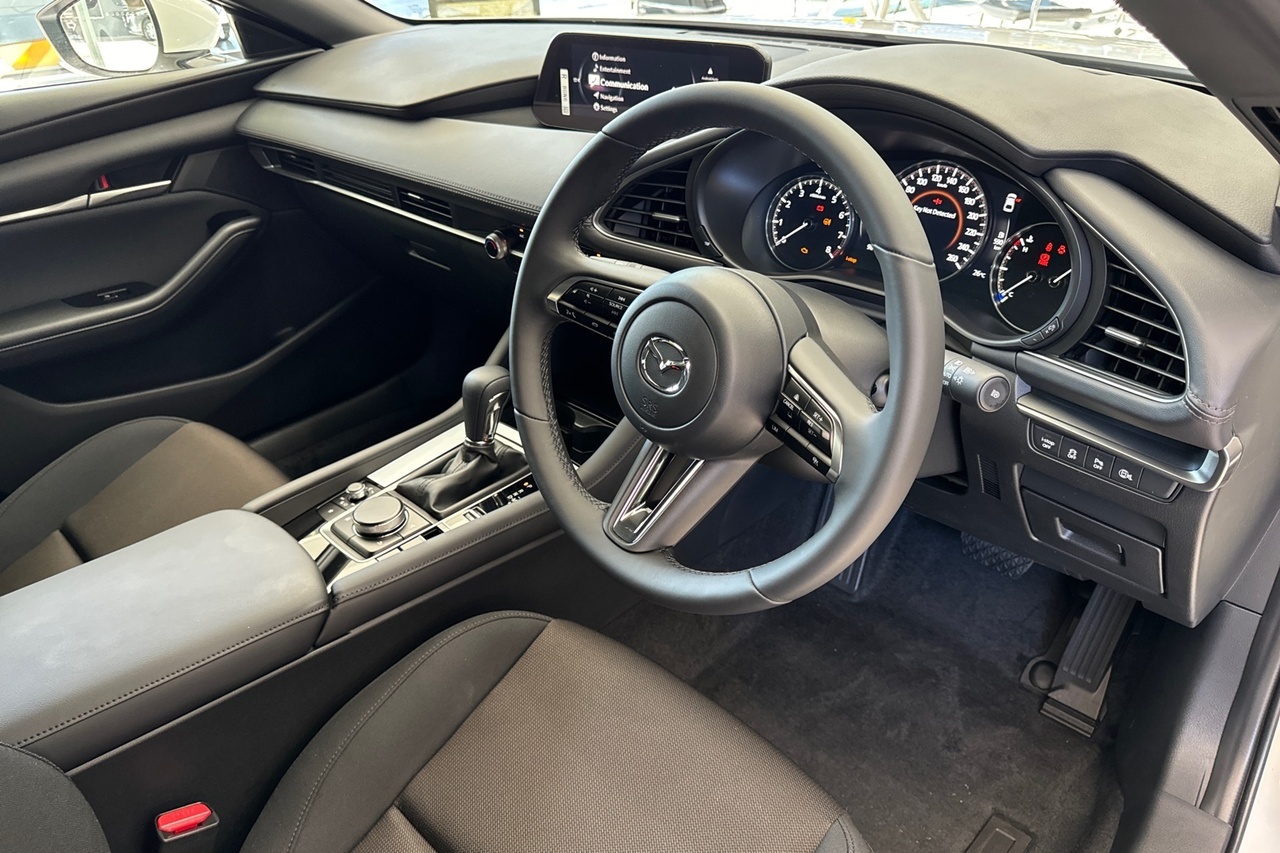 2024 Mazda 3 BP Series G20 Pure Vision Technology Hatch Image 12