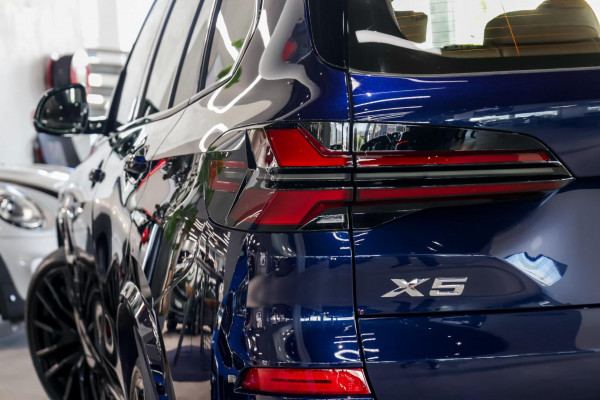 2026 BMW X5 G05 LCI xDrive30d xLine SUV image 21