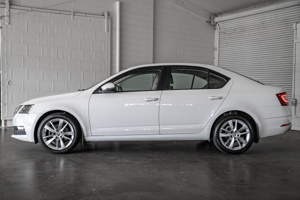 2017 MY18 Skoda Octavia NE Sport 110TSI Hatch