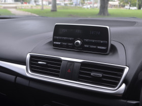 2017 Mazda 3 BN Hatch Hatchback