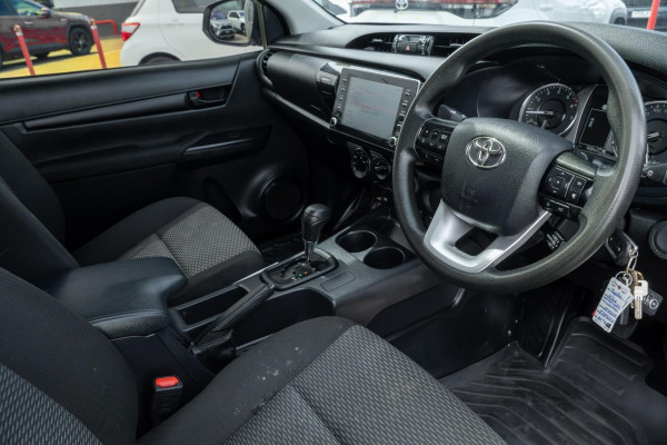 2023 Toyota HiLux TGN121R WorkMate Single-Cab Image 7