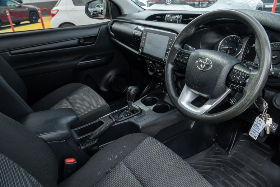 2023 Toyota HiLux TGN121R WorkMate Single-Cab Image 7