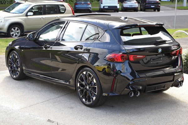 2025 BMW 1 Series F70 M135 xDrive Hatch image 6