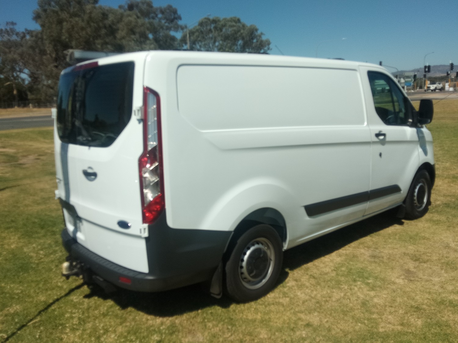 2016 Ford Transit Custom VN 290S Van Image 7