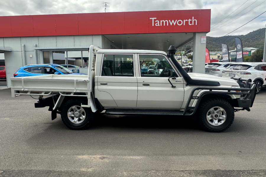 2020 Toyota LandCruiser VDJ79R GXL Double-Cab Cab-Chassis Image 8