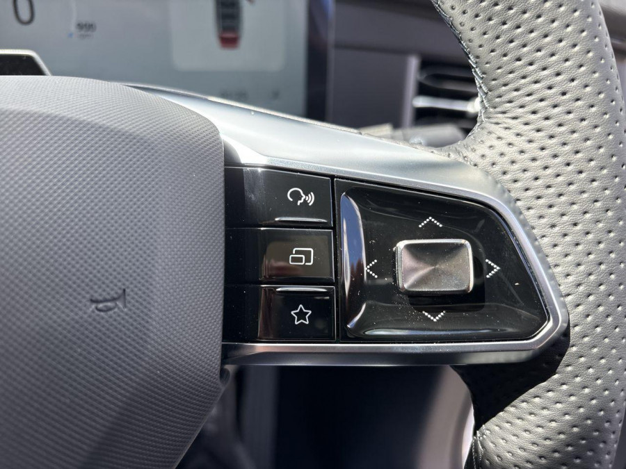 2025 MG QS IS31 Essence SUV Image 25