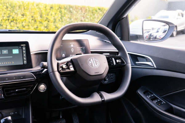 2025 MG MG3 ZP22 Essence SUV Image 18