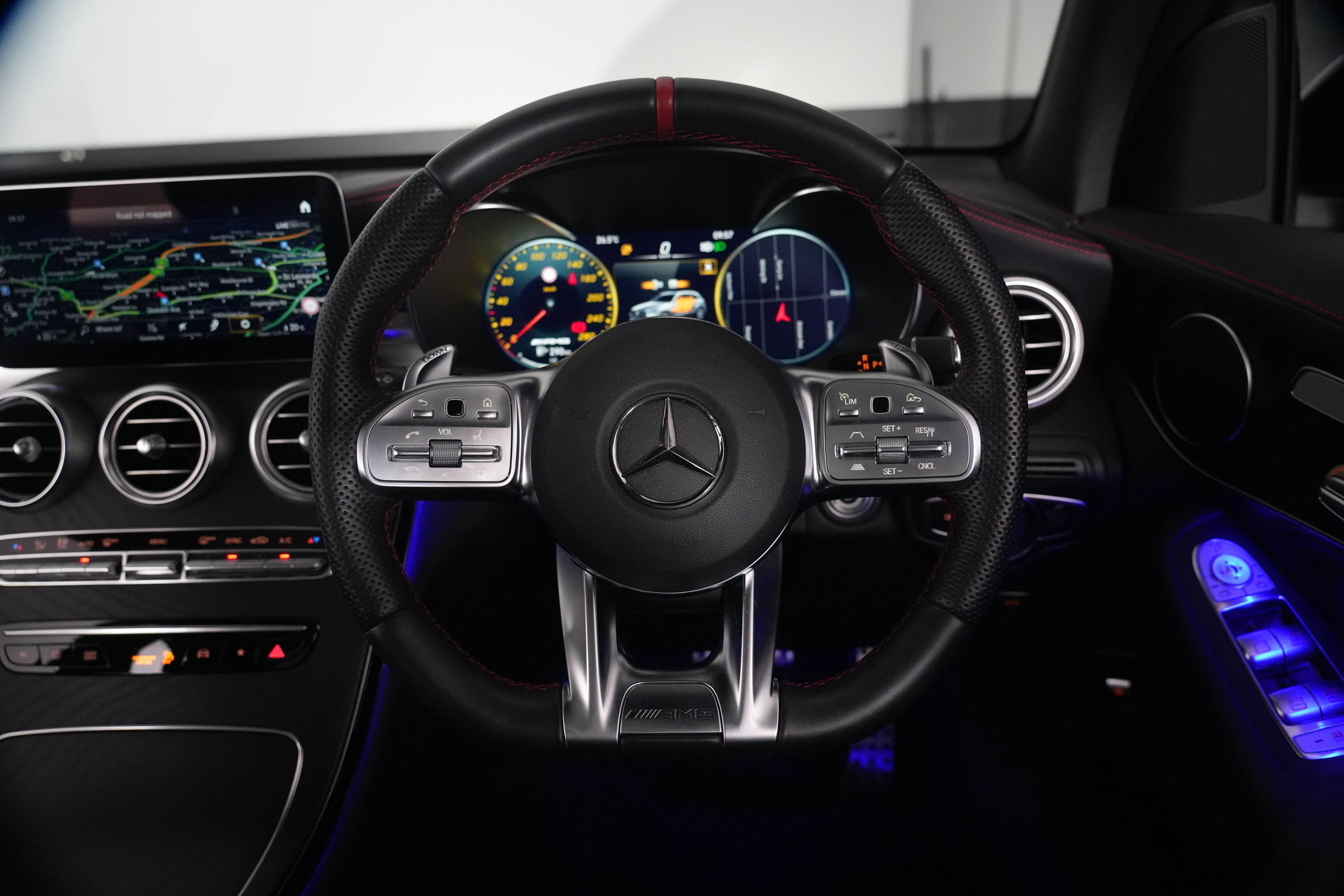 2022 Mercedes-Benz GLC-Class GLC43 AMG SUV Image 32