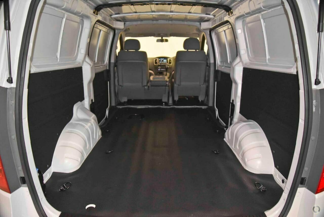 2020 Hyundai iLoad TQ4 Van Van Image 12