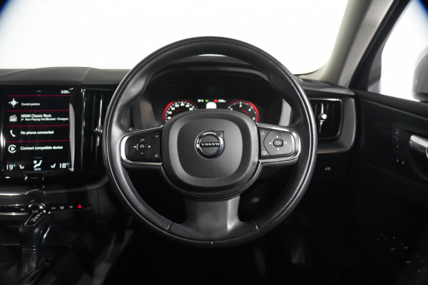 2021 Volvo XC60 UZ D4 Momentum SUV image 12